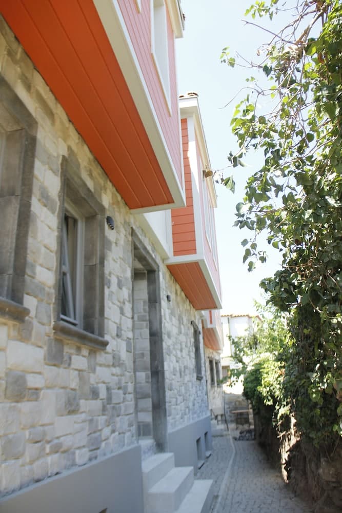 Petra Ada Otel