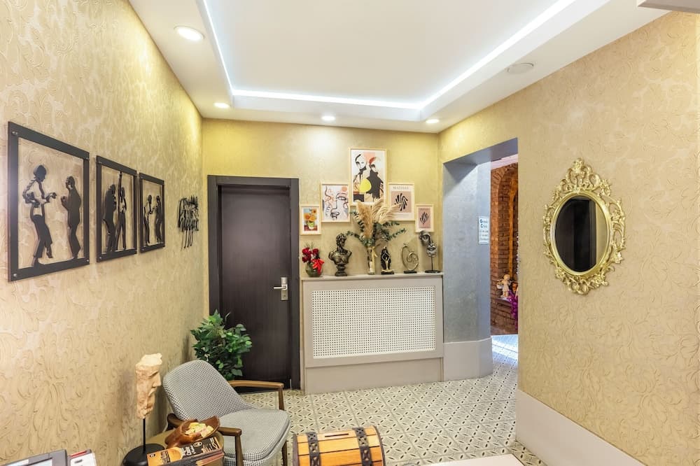 Taksim Terrapia Hotel - Image 2