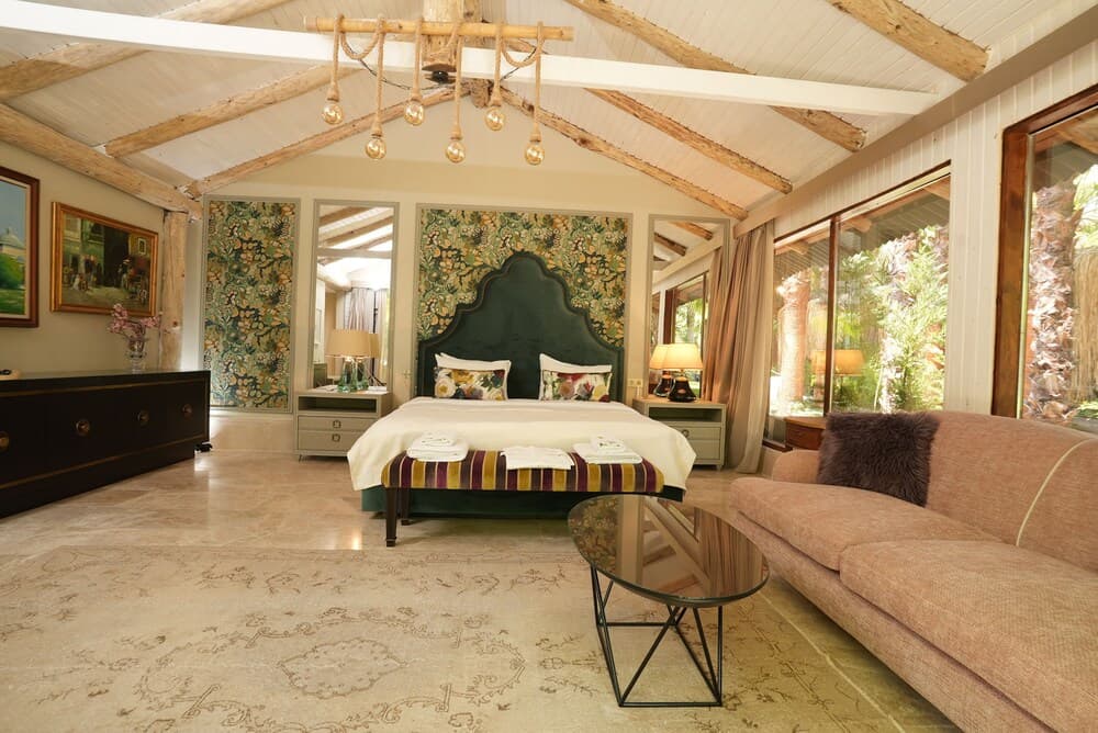 Layla Gocek - Yetişkinlere Özel - Image 1