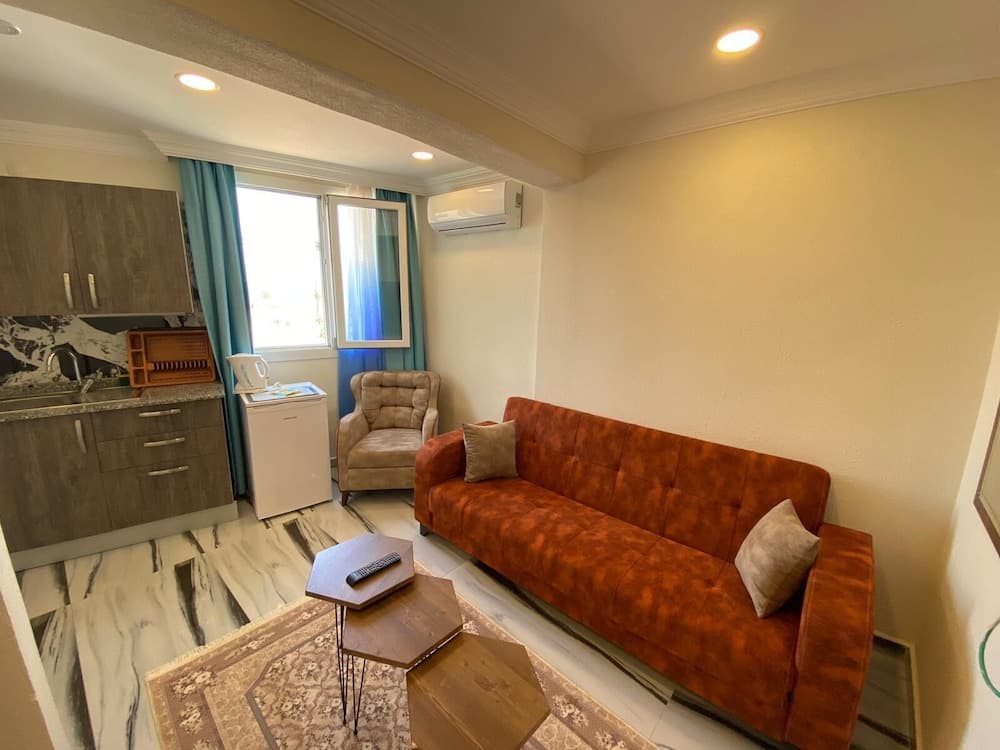 Garden Butik & Apart Hotel Akbük - Image 3