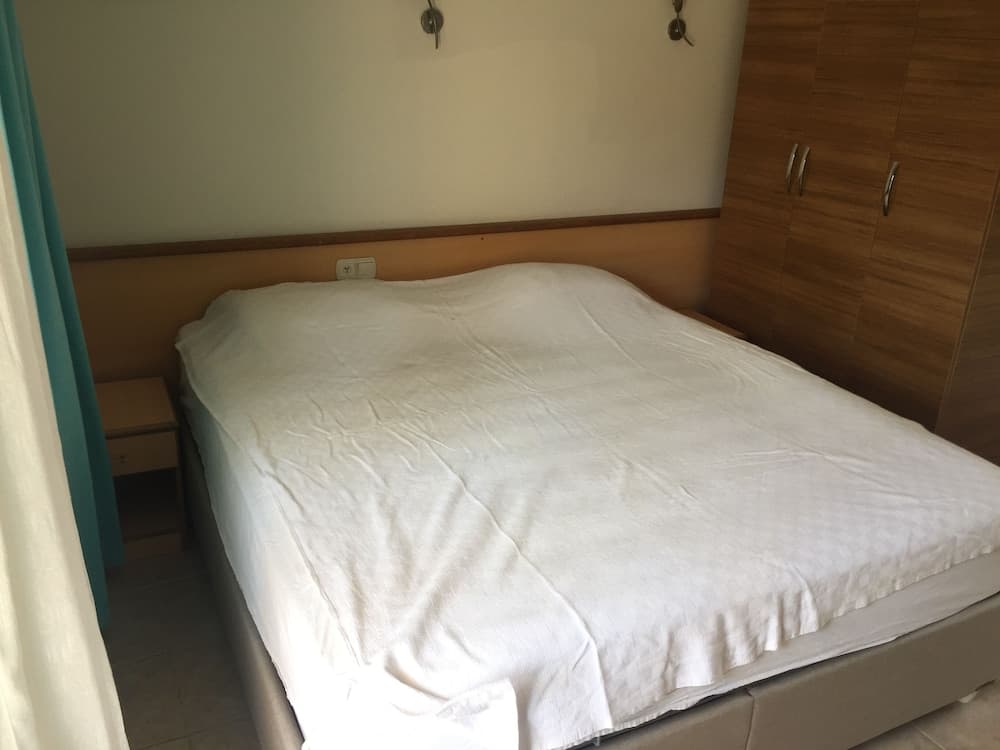 Mediterranean Apart Otel - Image 4