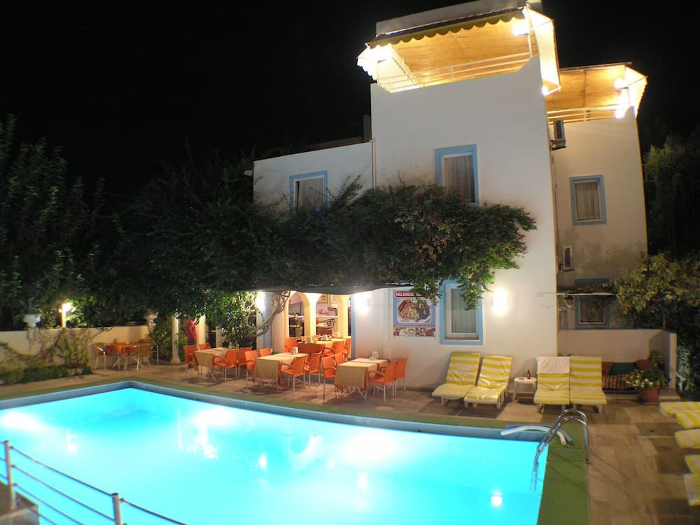 Kavala Studio Otel - Image 2