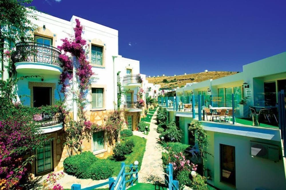 Aparthotel Siesta Beach Bodrum - Image 1