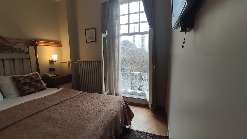 Hotel Turkoman becomes Turkoman Otel. - Image 3