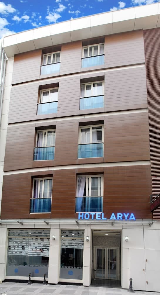 Kadikoy Arya Otel - Image 1
