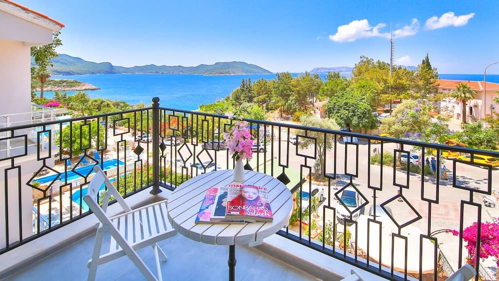 Lale Hotel - Image 3