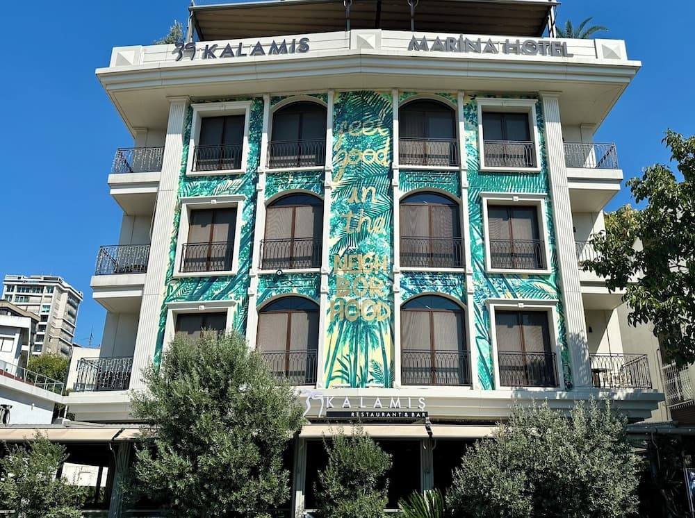 39 Kalamış Marina Oteli - Image 1