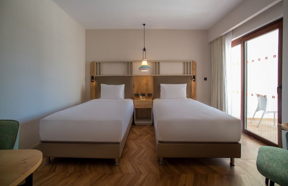 DoubleTree by Hilton Bodrum Isil Club Resort - ULTRA HER ŞEY DAHIL - Image 2