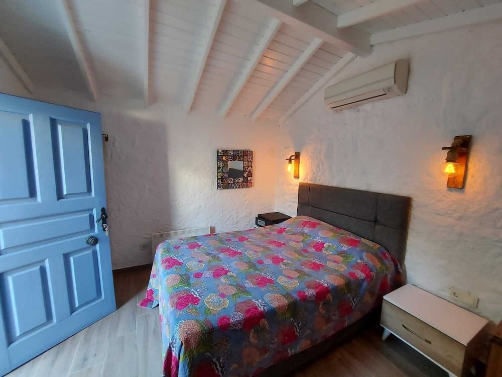 1882 Butik Otel - Image 2