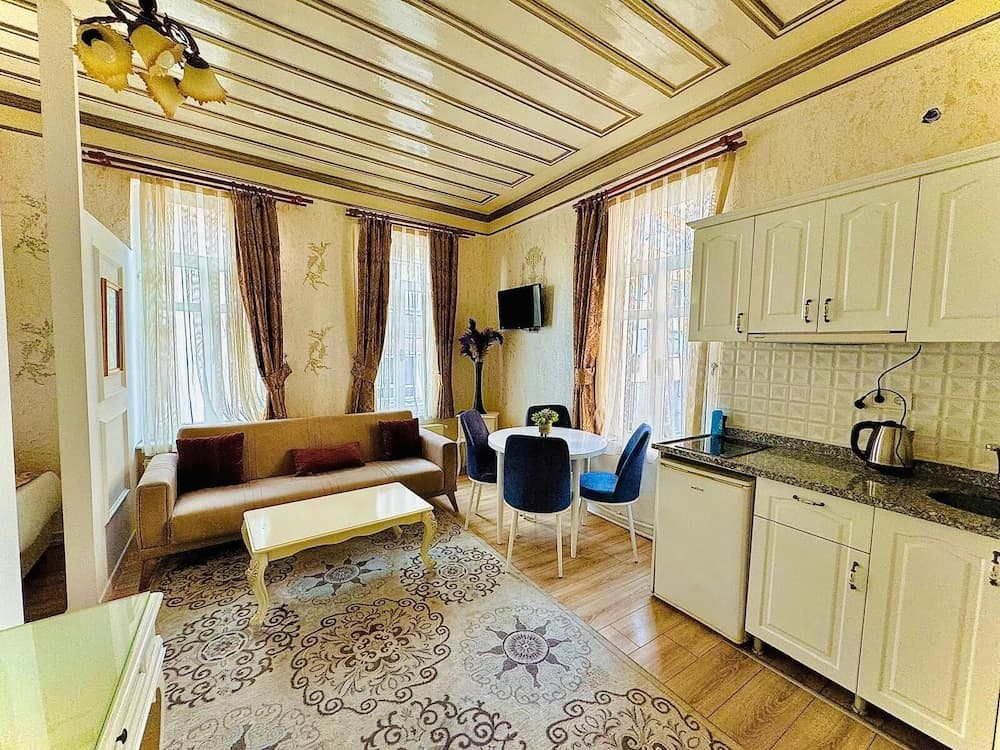 Alhambra Apart Otel - Image 3