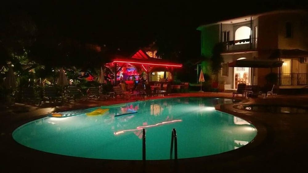 Sonmez Otel - Image 2