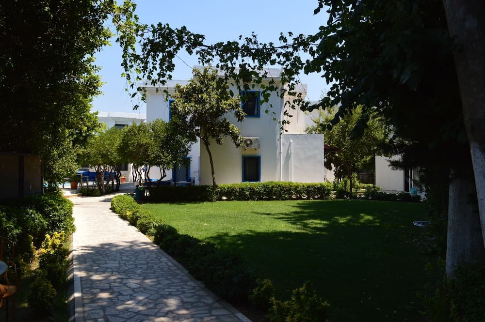 Bitez Sunset Otel - Image 1