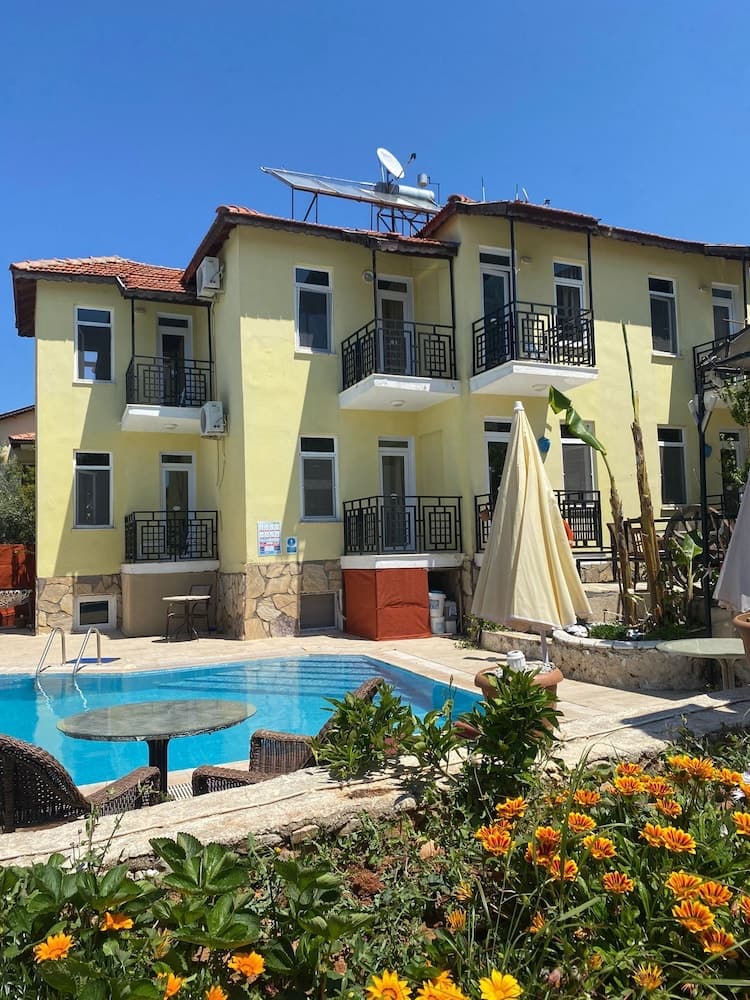 Ölüdeniz Moonstar - Image 1