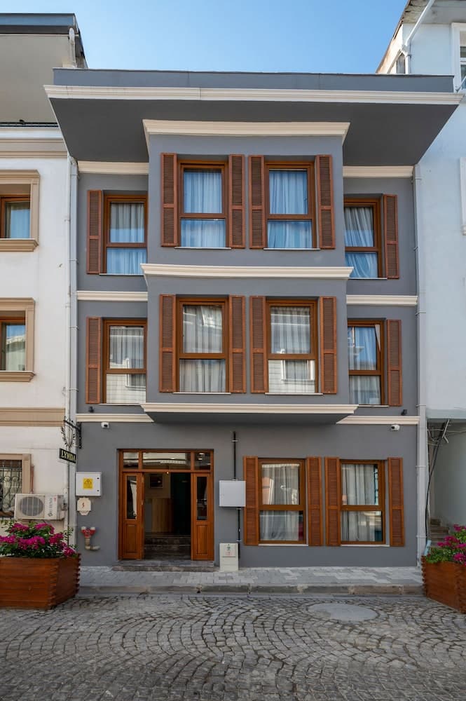 Lynda Otel - Özel Sınıf - Image 1