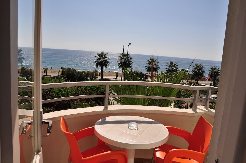 Belle Ocean Apart Otel - Image 3