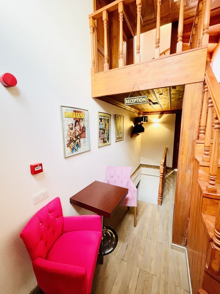 Qonaq Otel - Image 4