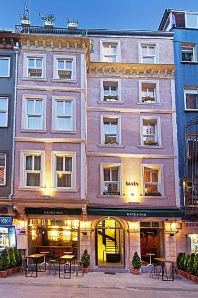 Raven Suites Taksim - Image 4