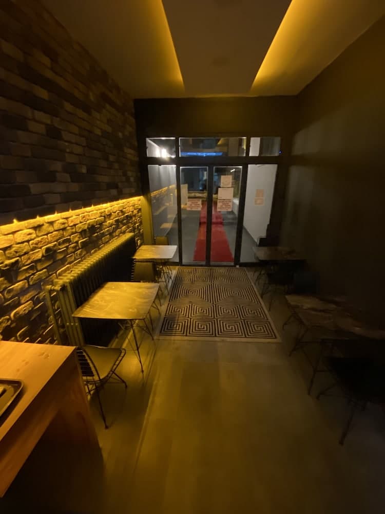 OTTO City Premium Süitler - Image 3