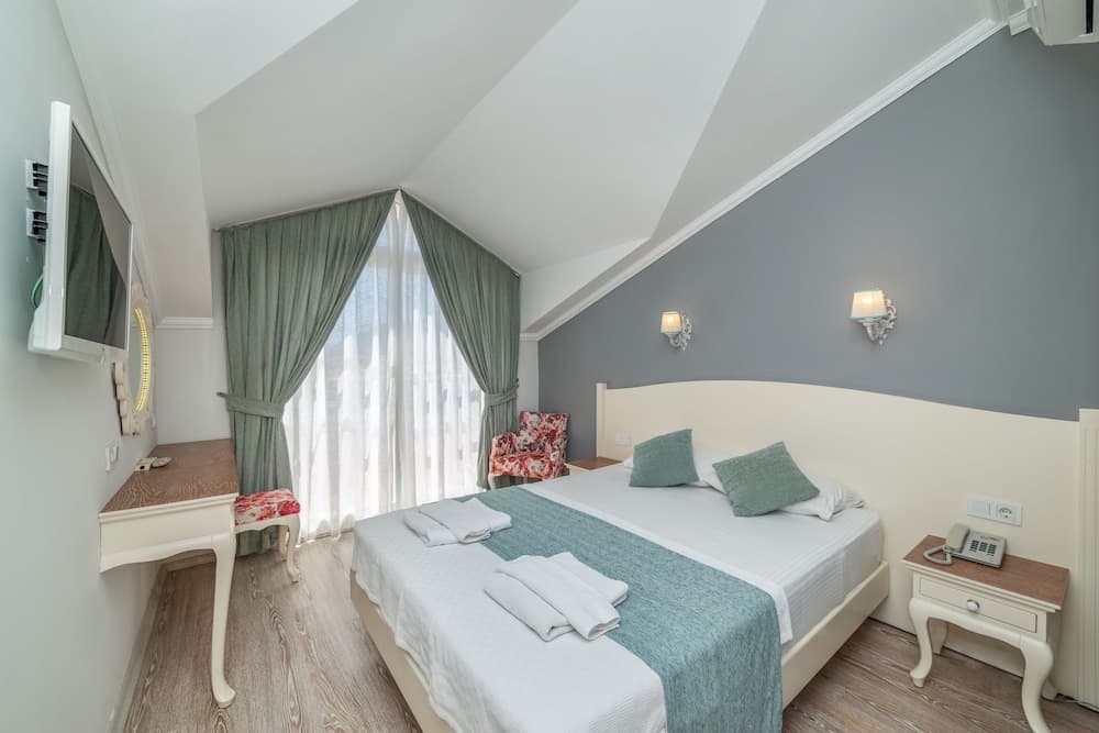 Majestic Otel - Image 3