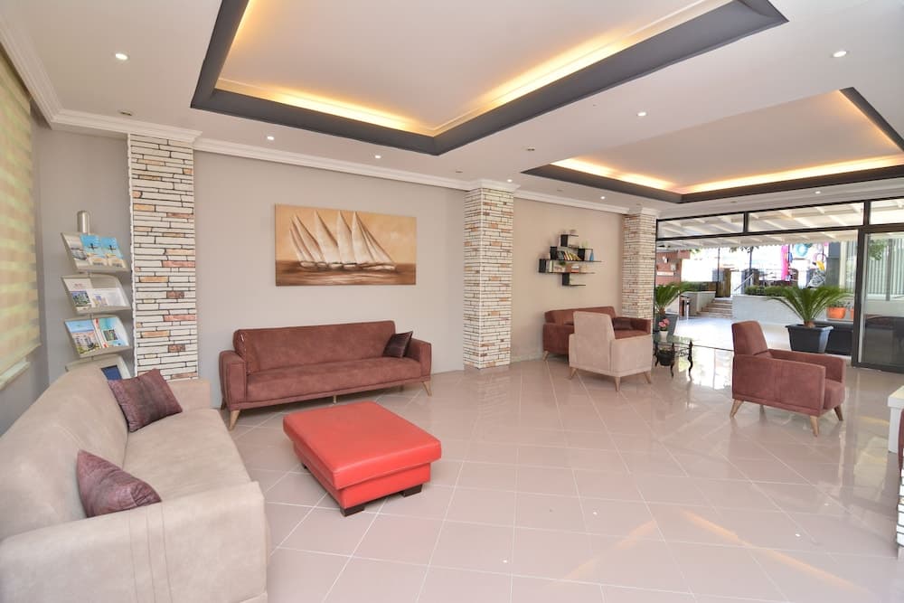 Rose Garden Apart Hotel - Image 2