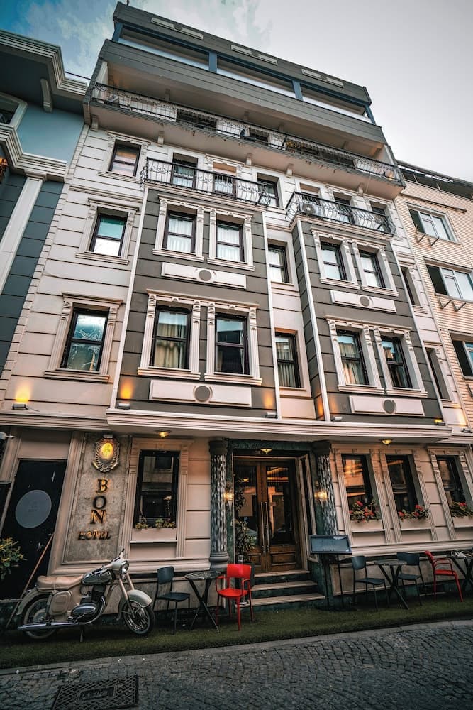 Bon Otel Hagia Sophia - Image 1