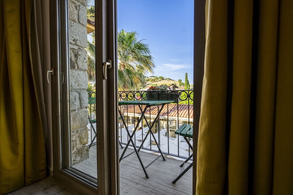 Hotel De Gold Alaçatı - Image 3