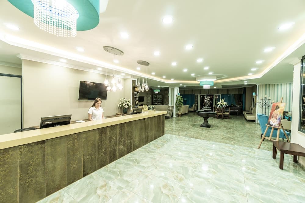 Ayaz Aqua - Her Şey Dahil - Image 1