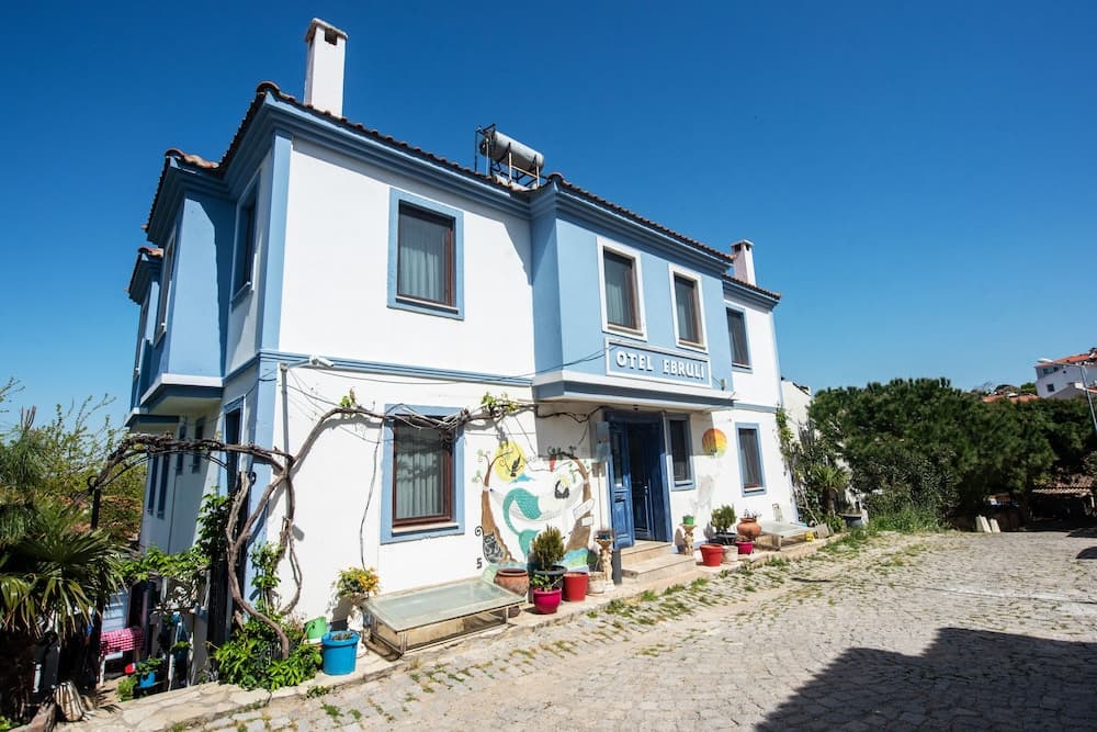 Ebruli Otel - Image 1