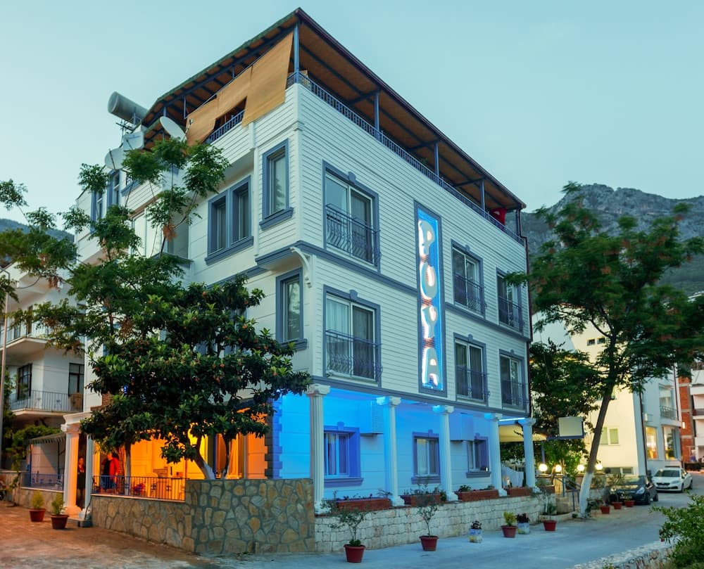 Puya Otel