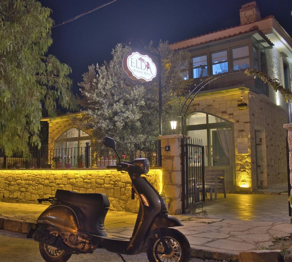 Elda Alacati Butik Otel - Image 1