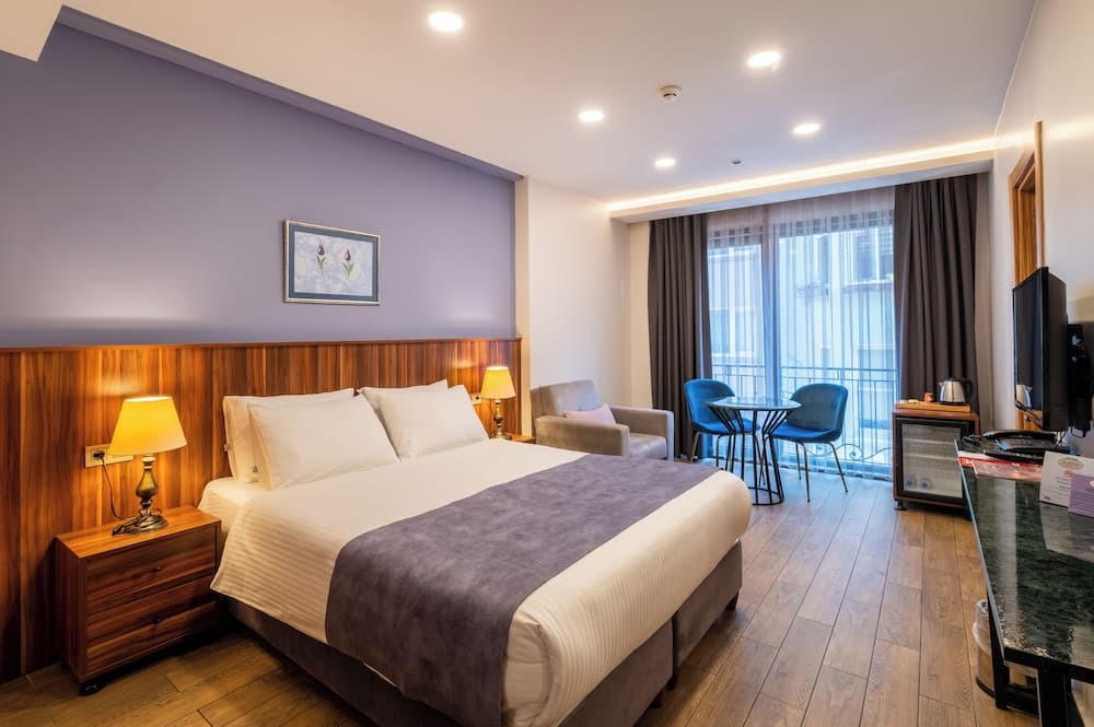 La Wisteria Butik Otel İstanbul - Image 2