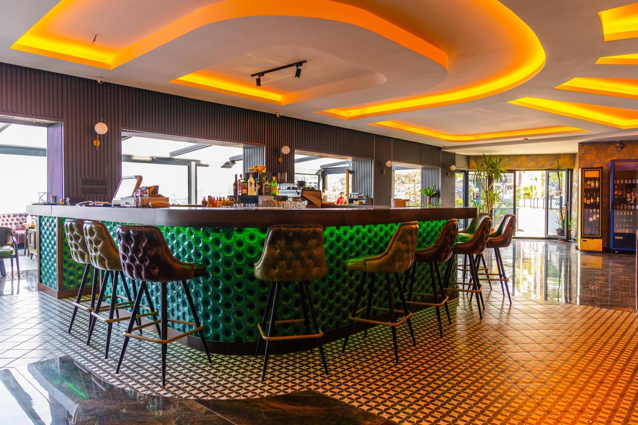 Marti Beach Hotel - Image 1