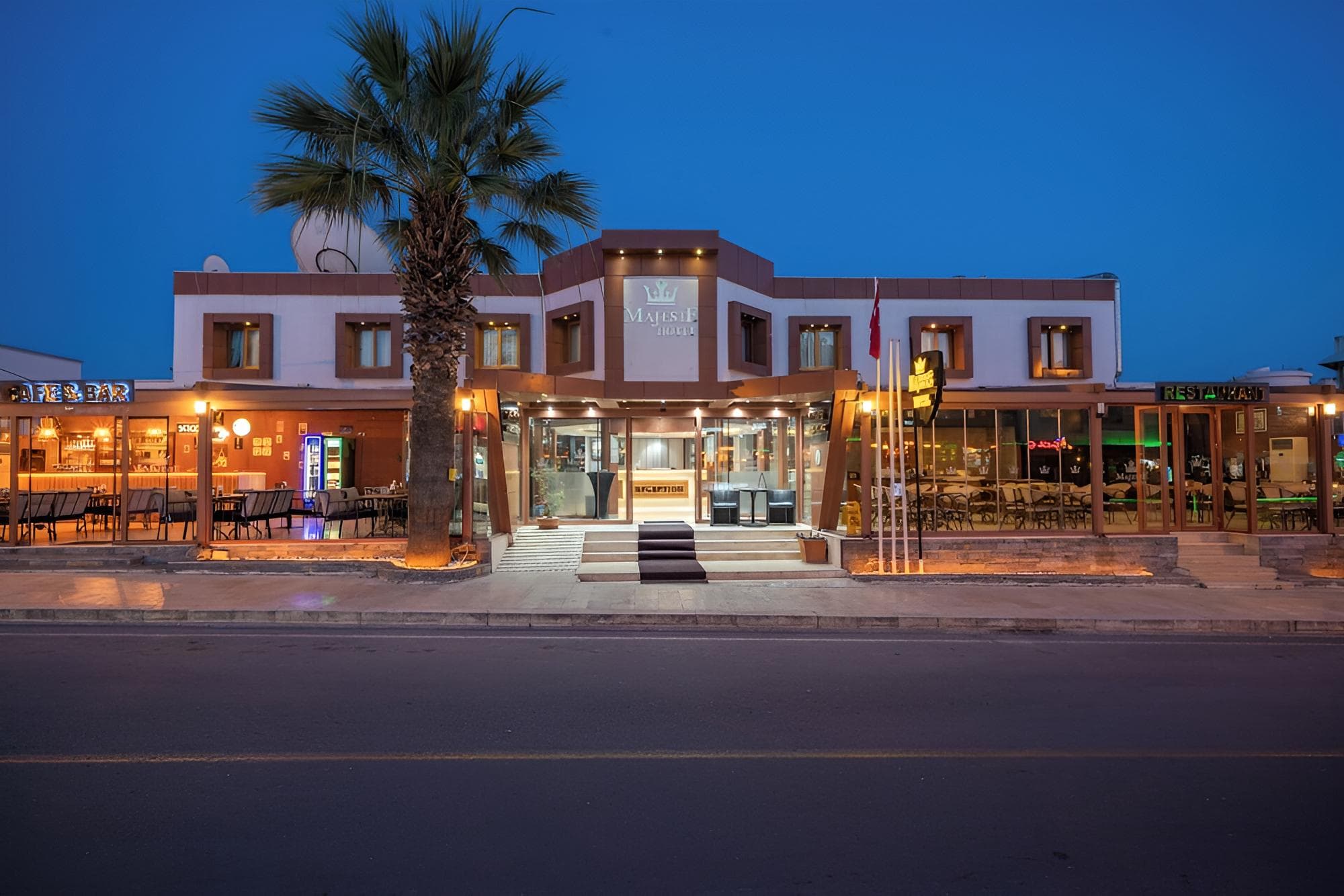 Majeste Hotel Bodrum - Image 1