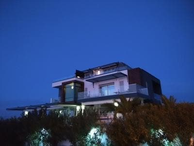 Mavi Panorama Villa - Image 1