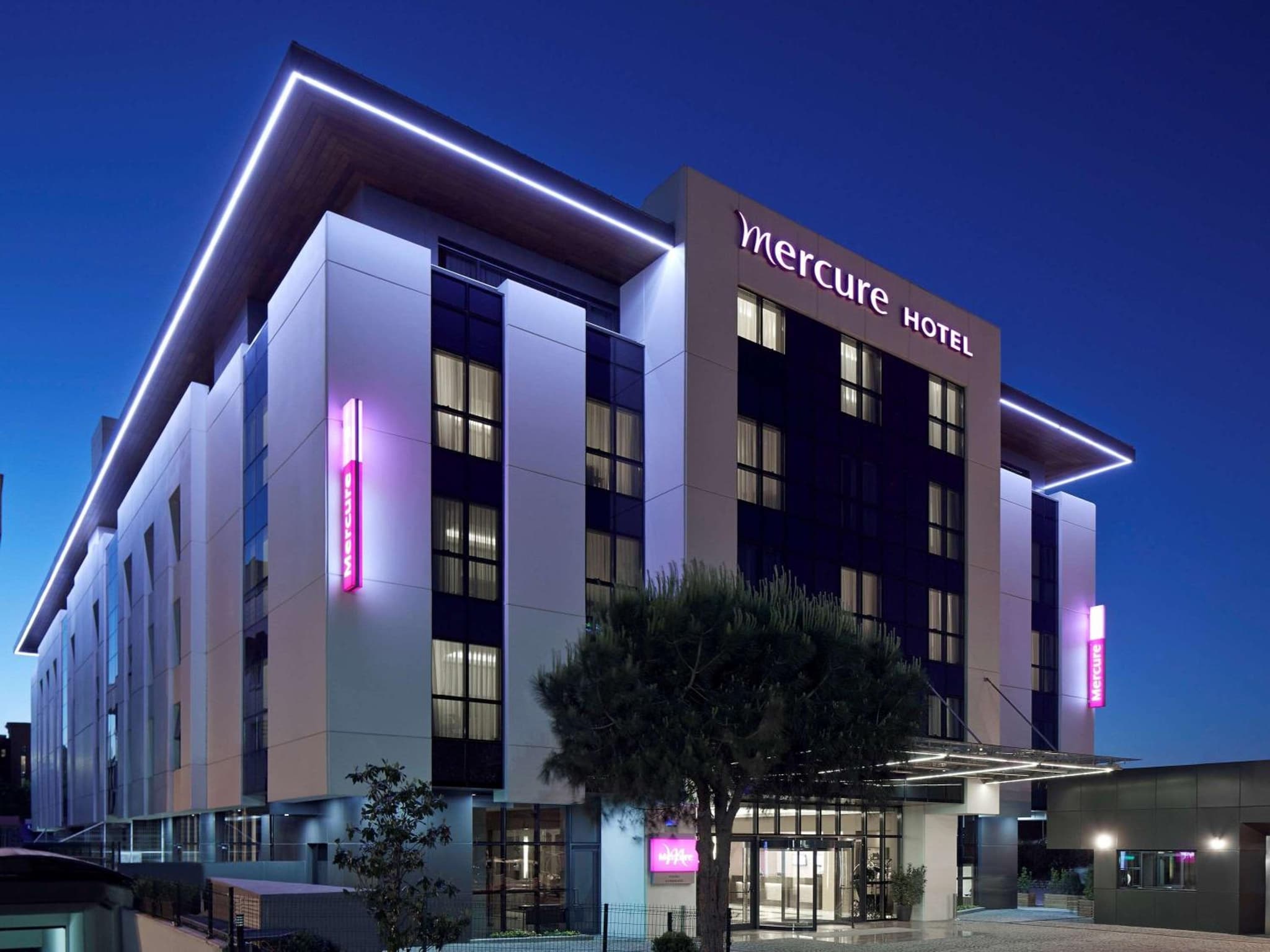 Mercure İstanbul Altunizade - Image 1