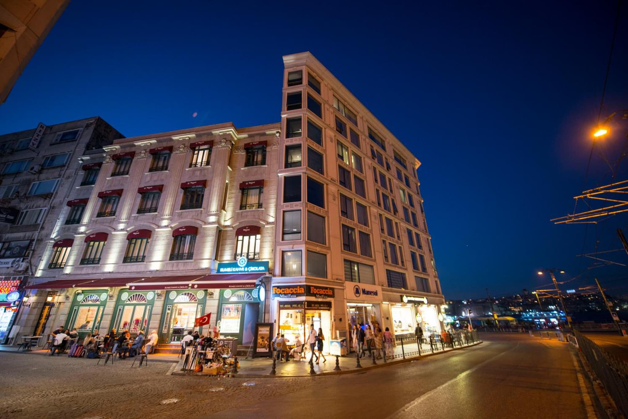 Manesol Old City Boğaz Otel - Image 1