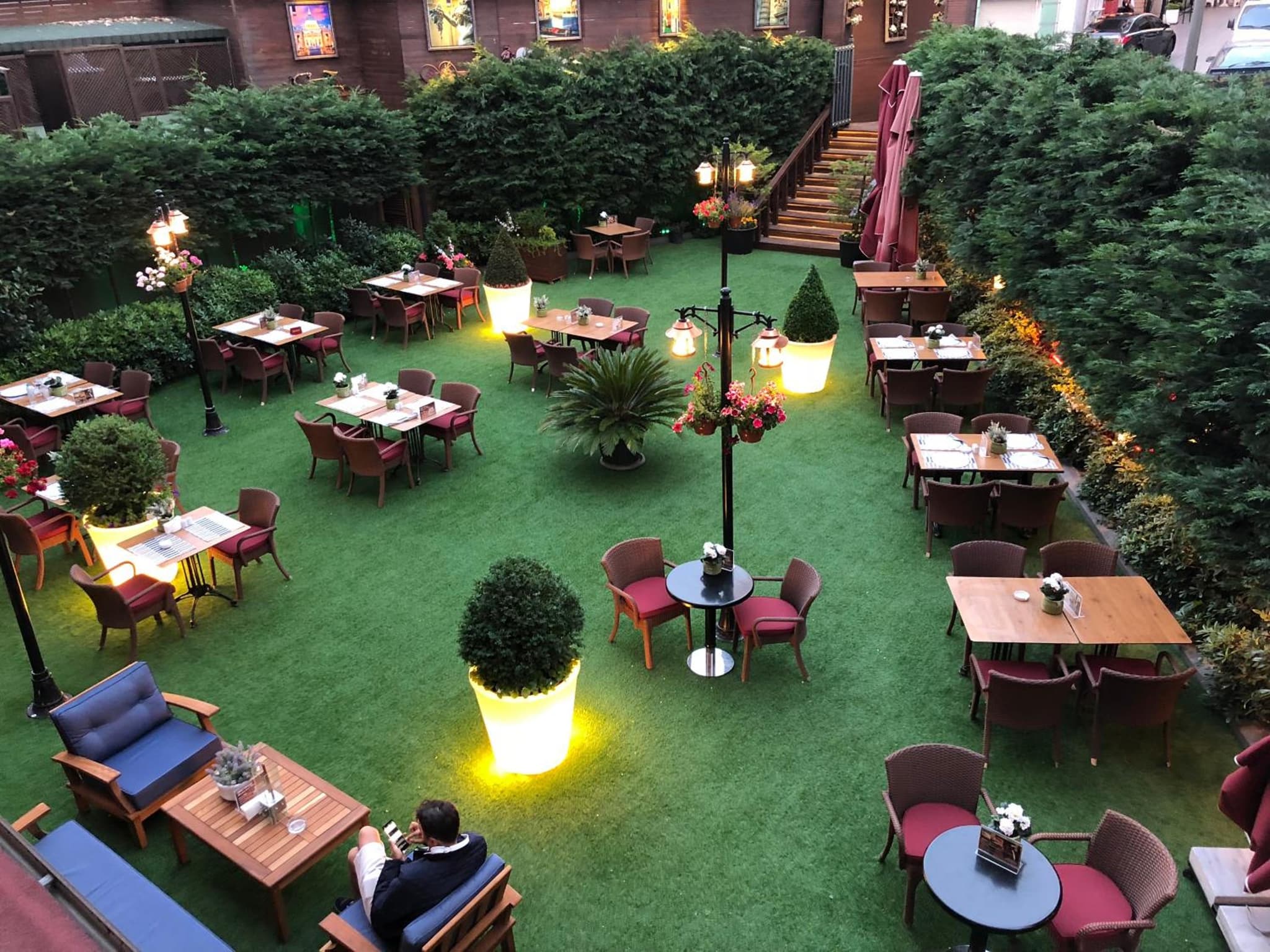 Vicenza Hotel - Image 1
