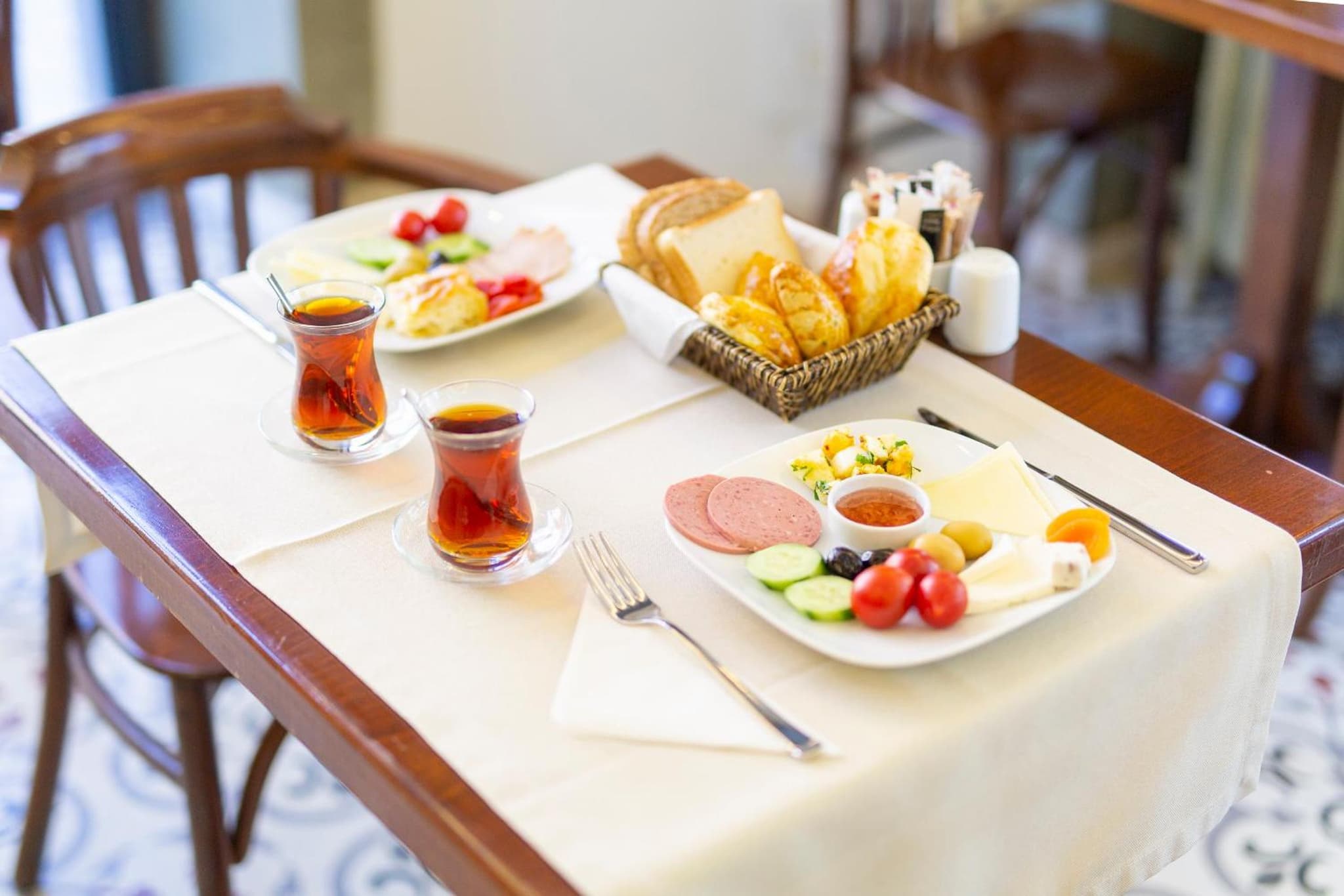 Hotellino Istanbul - Image 4