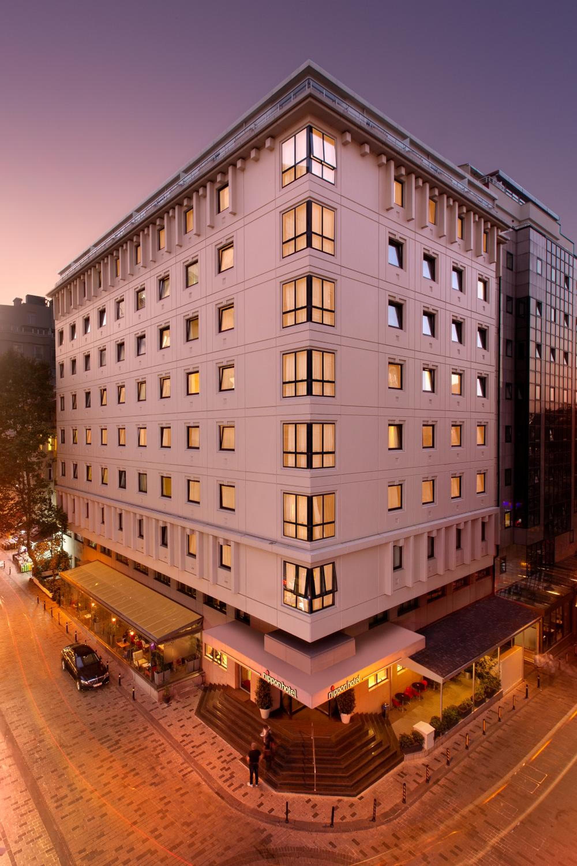 Nippon Otel - Image 1