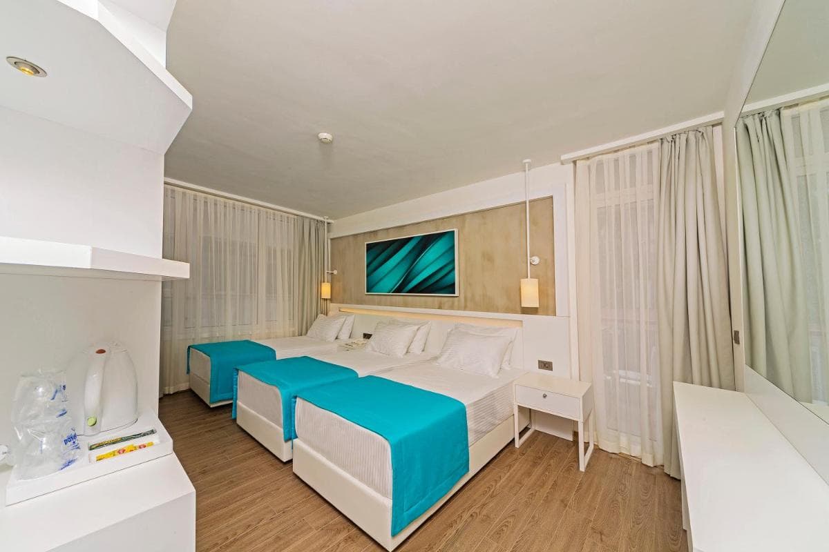Poseidon Hotel - Adult Only - Image 1