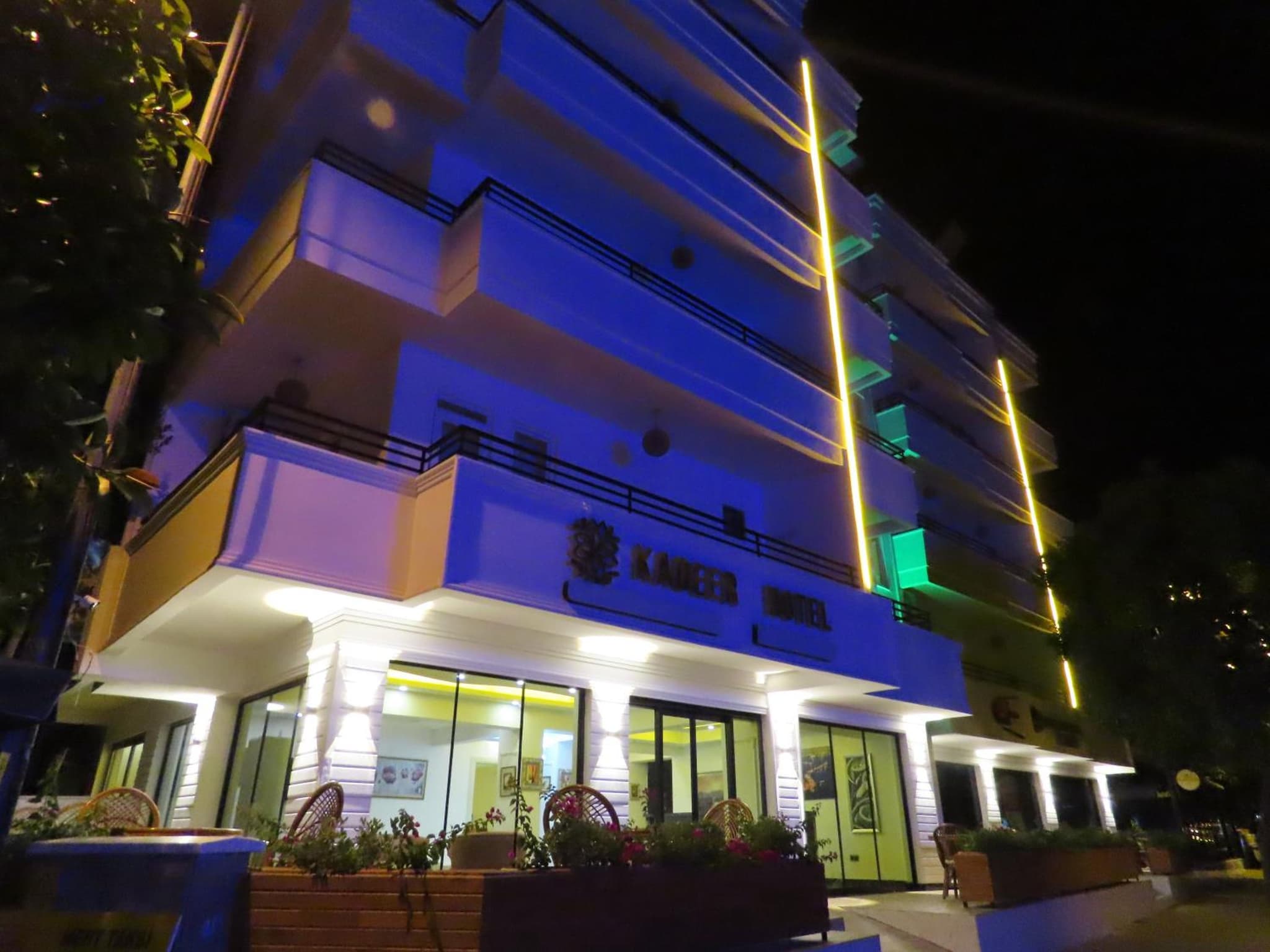 Kadeer Hotel - Image 2