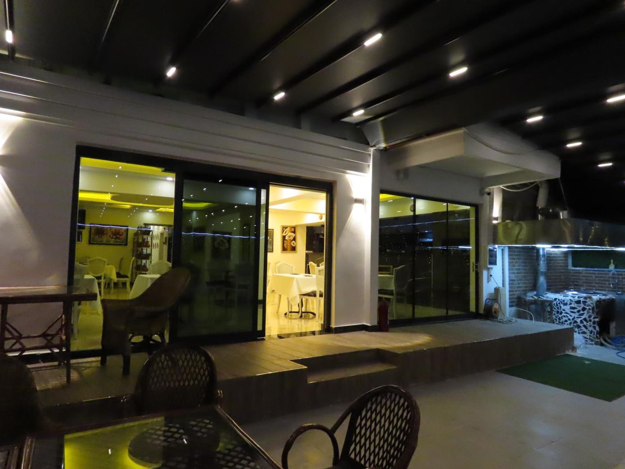 Kadeer Hotel - Image 4