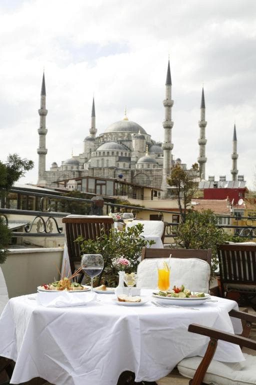 Hippodrome Otel - Image 1