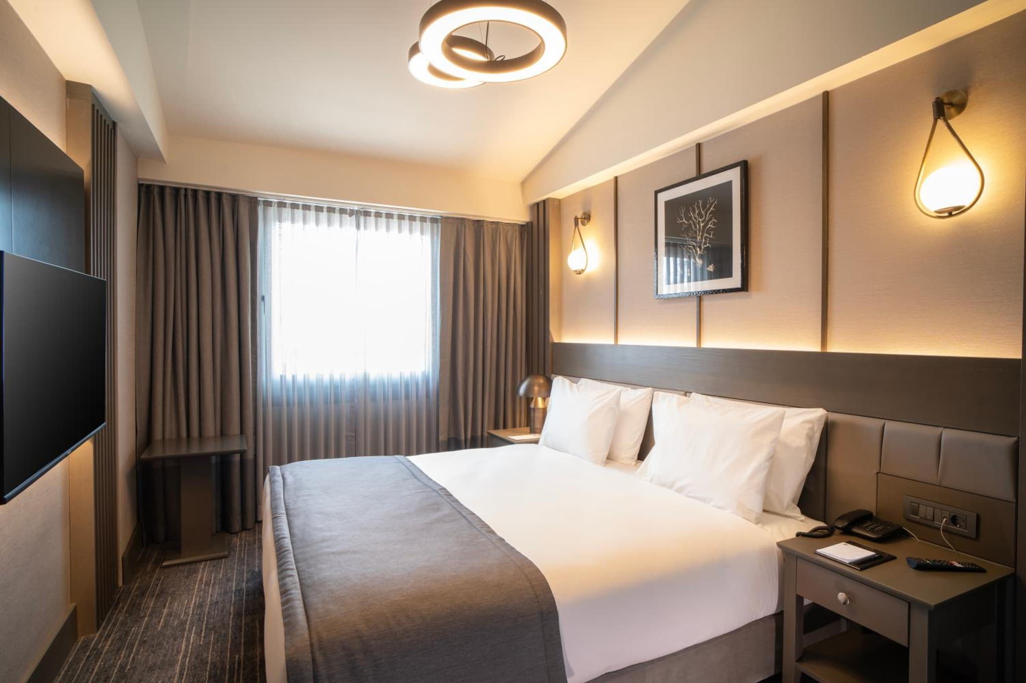 Arts Hotel Taksim - Image 3