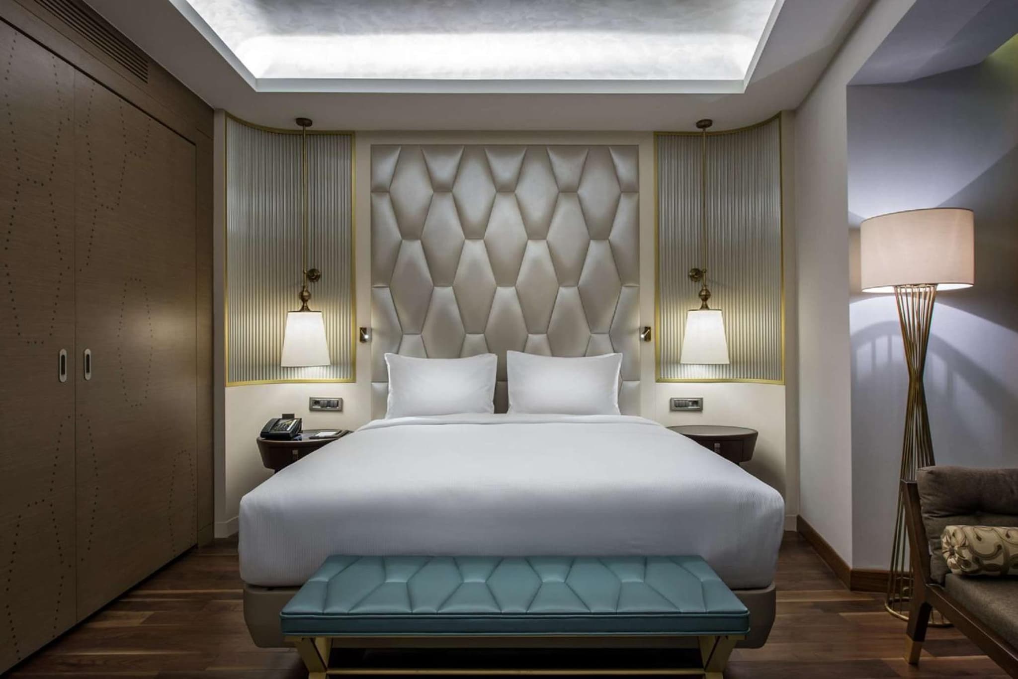 Hilton Istanbul Kozyatagi - Image 4