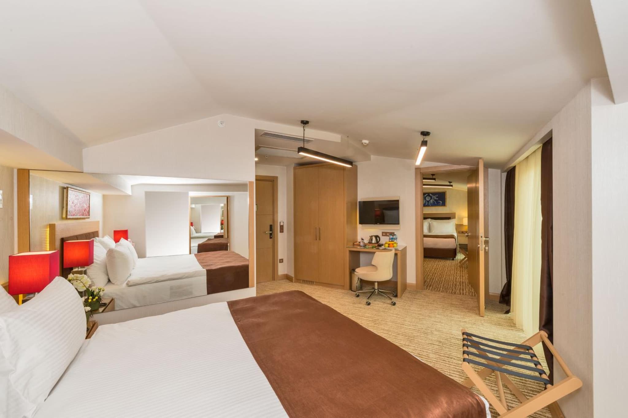 Hotel Boursier 1 & Spa - Image 4