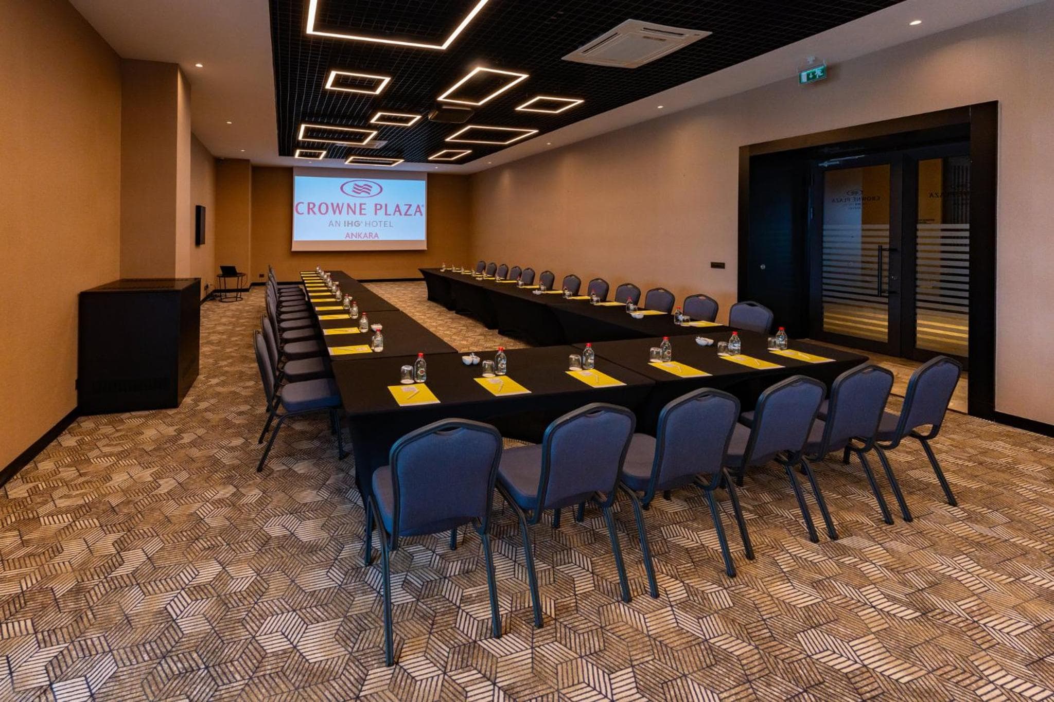Crowne Plaza Ankara, an IHG Hotel - Image 4