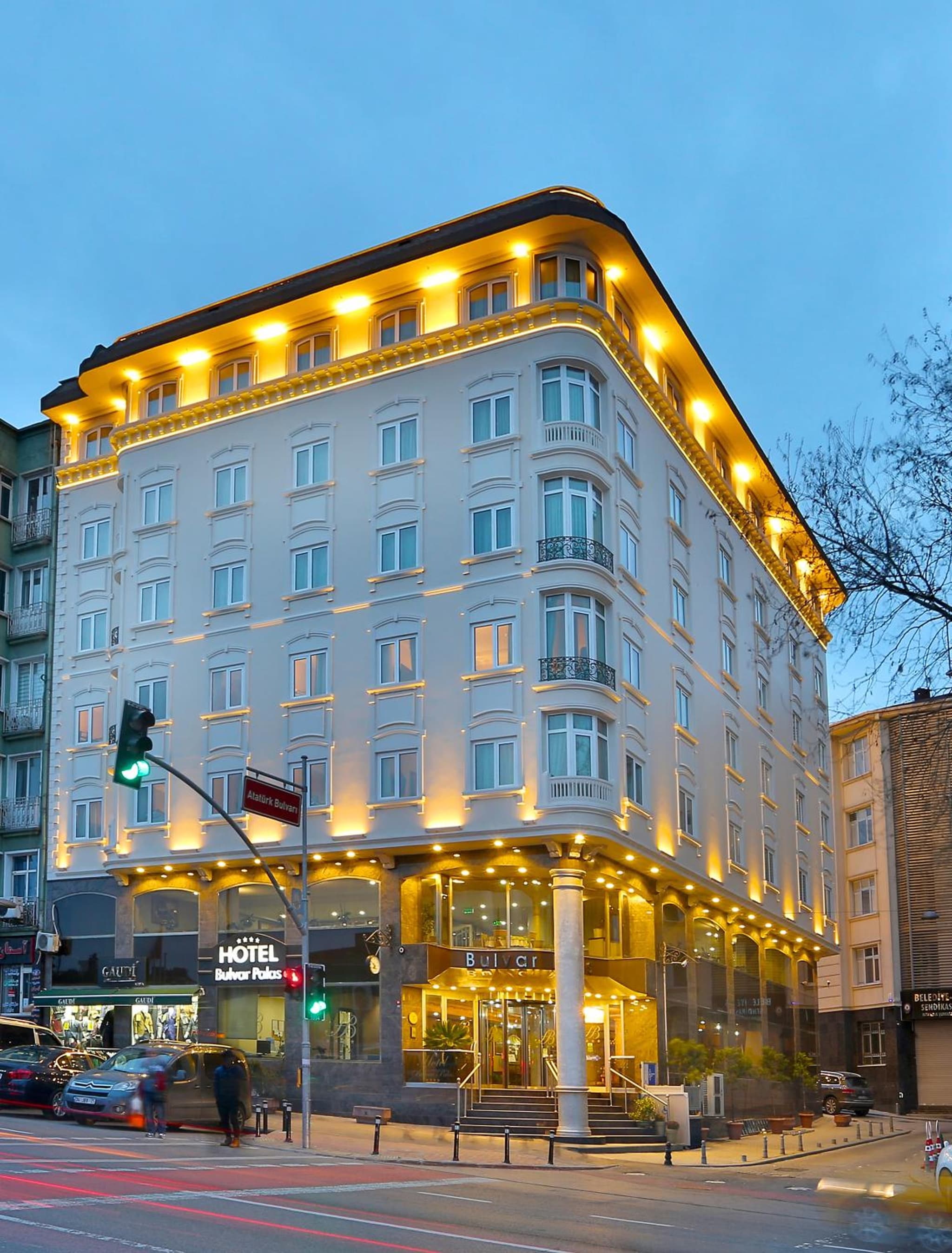 Hotel Bulvar Palas - Image 1