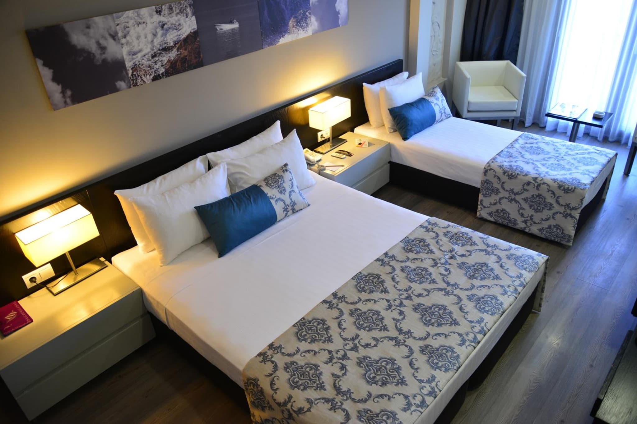 May park HOTEL - Image 3