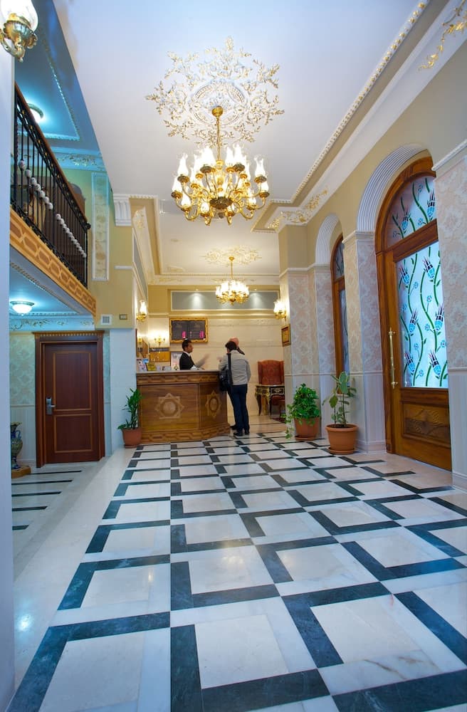 Amber Otel - Özel Sınıf - Image 2